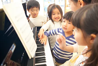 蒙特梭利幼兒園