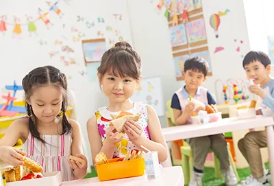 蒙特梭利幼兒園